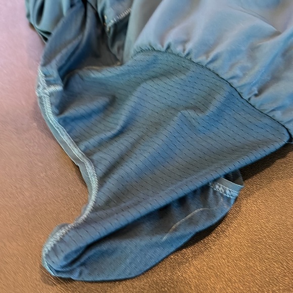 Brooks 7” men’s running shorts, large - Picture 4 of 4